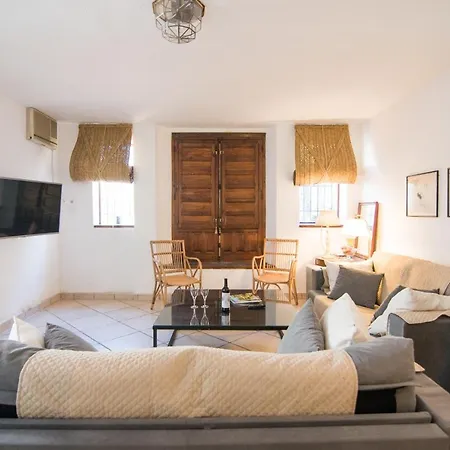 Tuguest Pool House Albaicin *